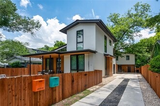 Building Photo - 10515 N Mopac Expy