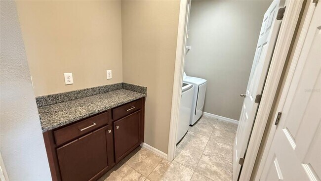 Building Photo - 32612 Harmony Oaks Dr