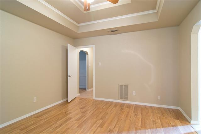 Building Photo - 120 Marseille Dr