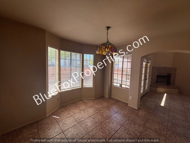Building Photo - 231 N Ashbury Ln