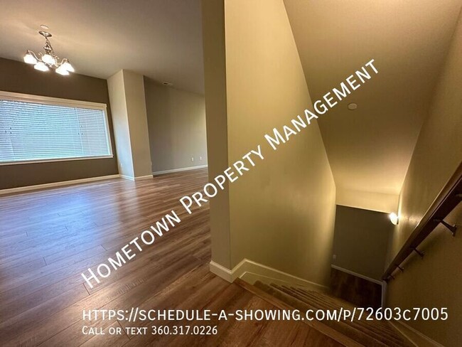 Building Photo - 3 Bedroom 2.5 Bath Condo on Briggs Drive -...