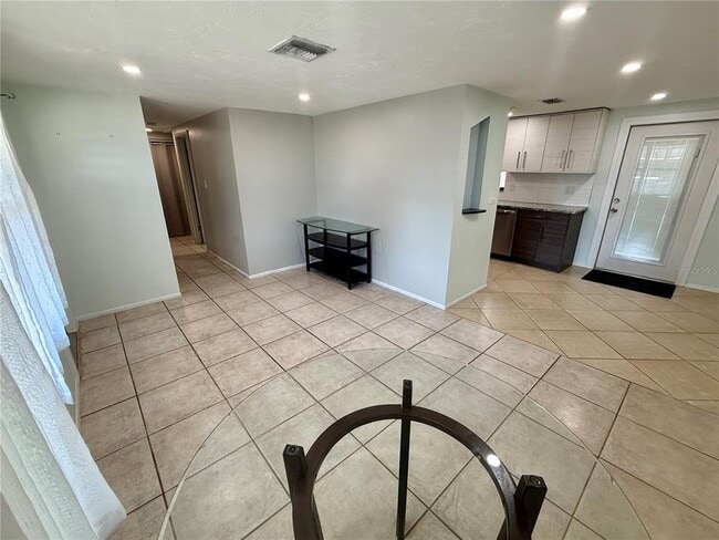 Building Photo - 5734 Olive Ave