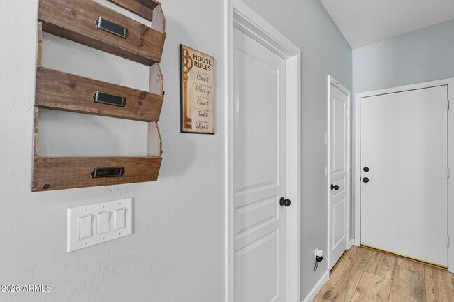 Building Photo - 29401 N 48th Pl