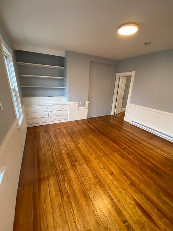 Building Photo - 8 Acushnet Ave