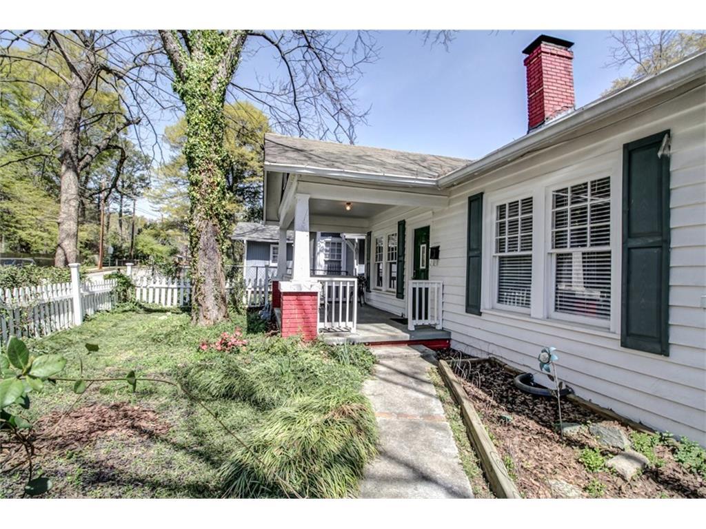 Room Paint Colors have changed since photos were taken. - 182 2nd Avenue Southeast