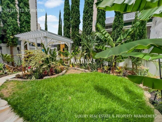 Building Photo - 244 Kapili St-