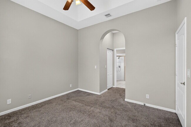 Building Photo - 6305 Spring Lake Terrace