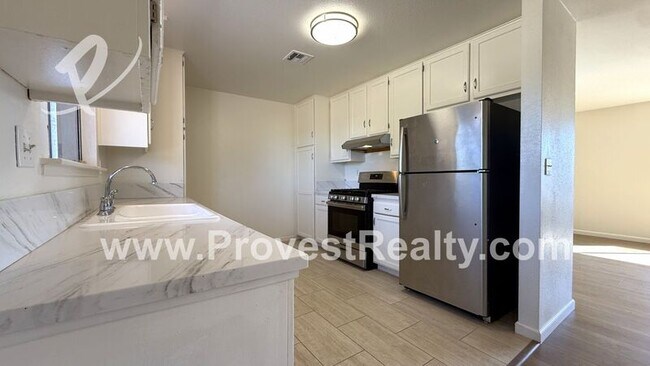 Building Photo - 21952 Resoto Rd