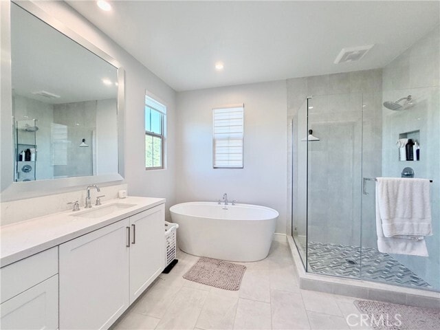 Building Photo - 140 Tomahawk