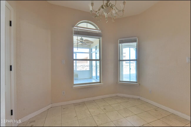 Building Photo - 6123 La Posta Dr