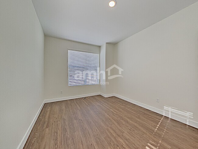 Building Photo - 4283 Crestone Peak St