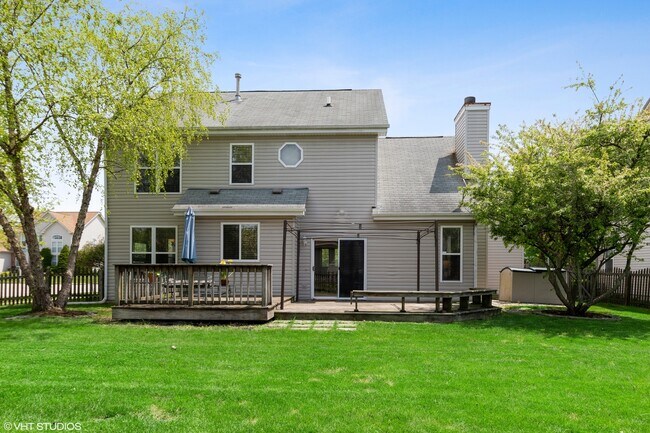 Building Photo - 1085 Red Clover Dr