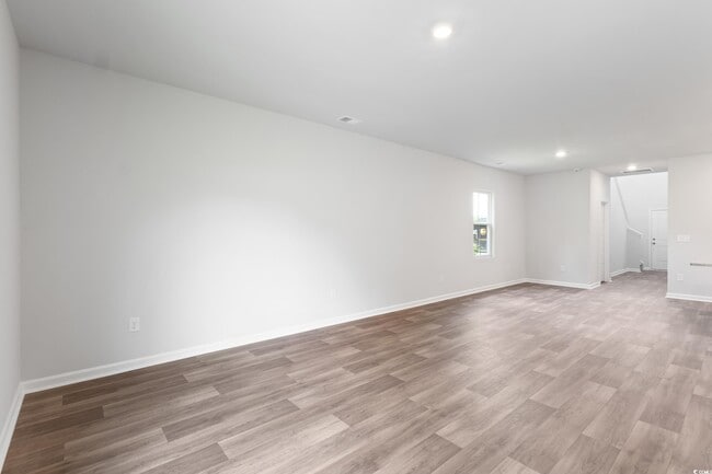 Building Photo - 182 Waterloo Sunset Dr