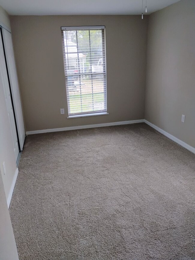 Building Photo - Completely Remodeled Home
