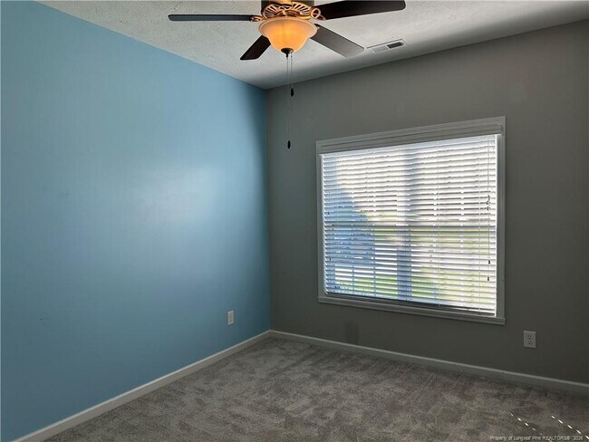 Building Photo - 498 New Castle Ln