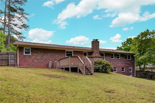 Building Photo - 1125 Old Forge Dr