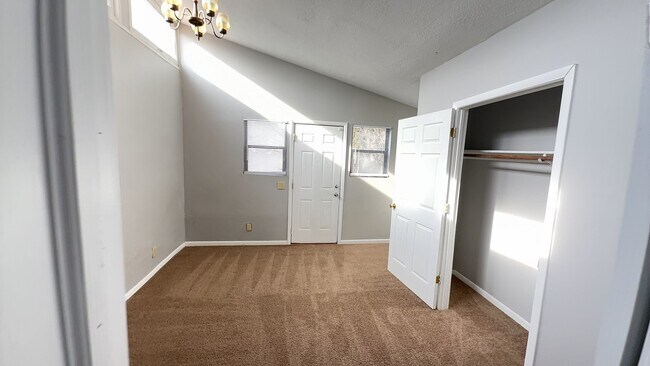 Building Photo - Room for Everyone! 6-Bedroom Home Near Ball State University