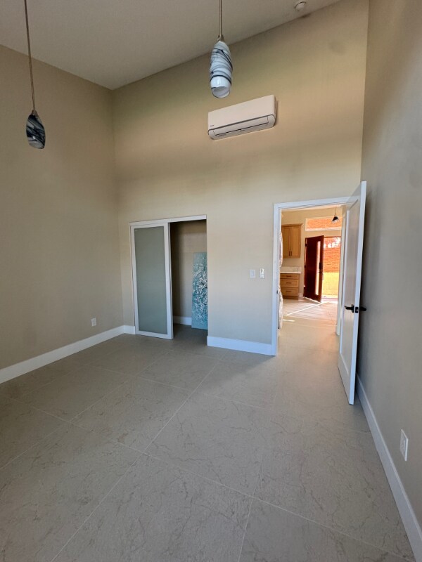 Building Photo - 11263 Rugh St