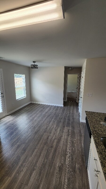 Building Photo - 4041 Liberty Ests Dr