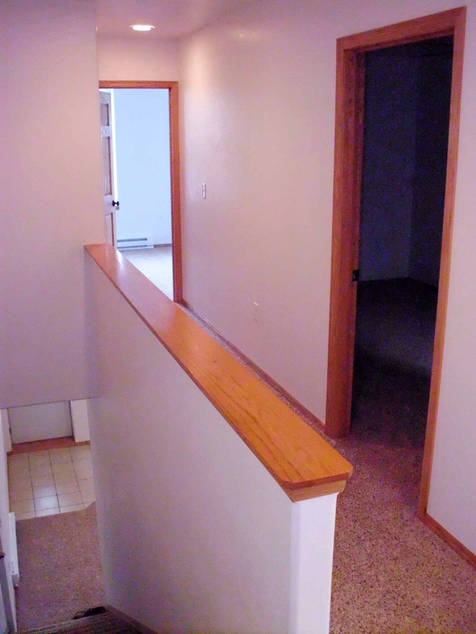 Building Photo - 1303 E 2nd St