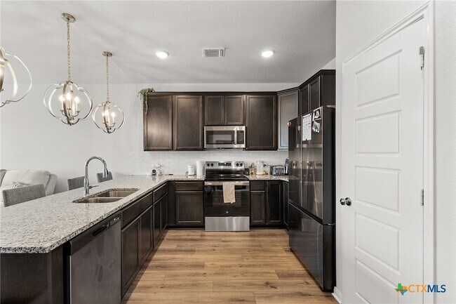 Building Photo - 242 Boatright Blvd