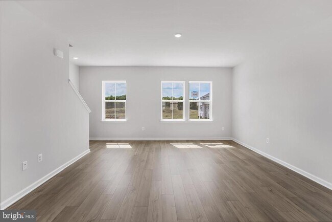 Building Photo - 102 Kinkade Ct