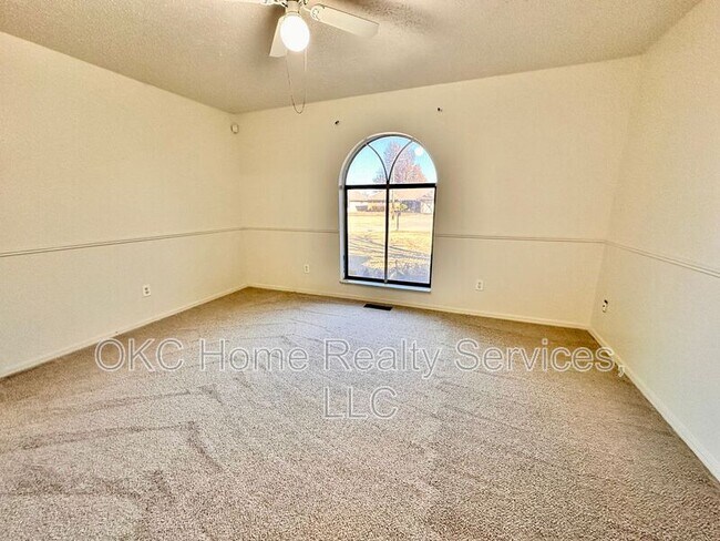 Building Photo - 9817 Grimsbey Ct