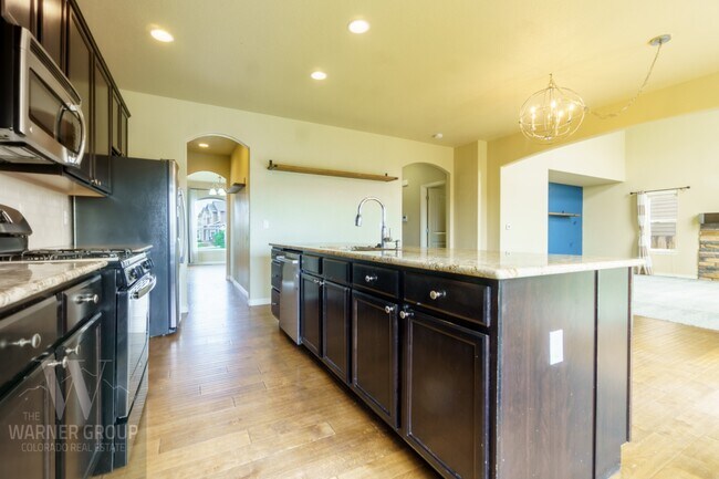 Building Photo - 10652 Abrams Dr