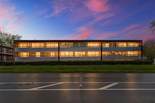 Building Photo - 207 Ballard St
