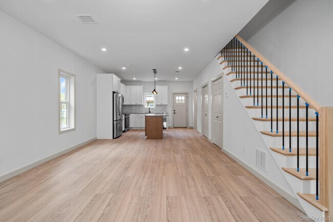 Building Photo - 43 Wheeler Ave