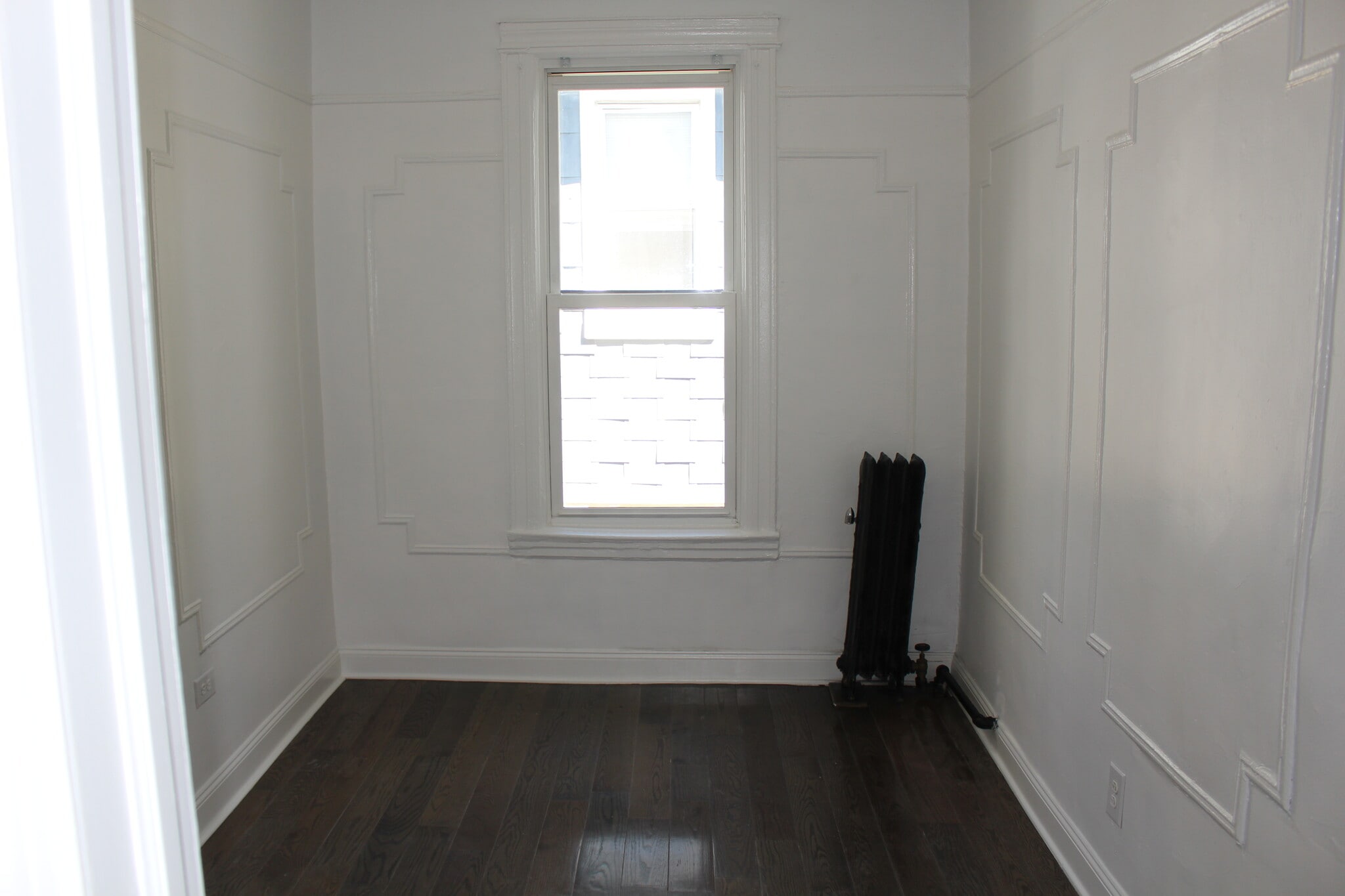 Building Photo - 551 E 29th St