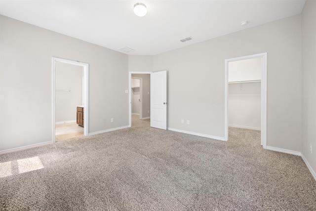 Building Photo - 3409 Keechi Creek Dr