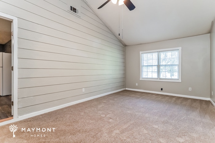 Building Photo - 361 Morris Dr SE