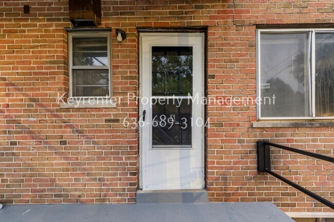Building Photo - 7405 Olian Dr