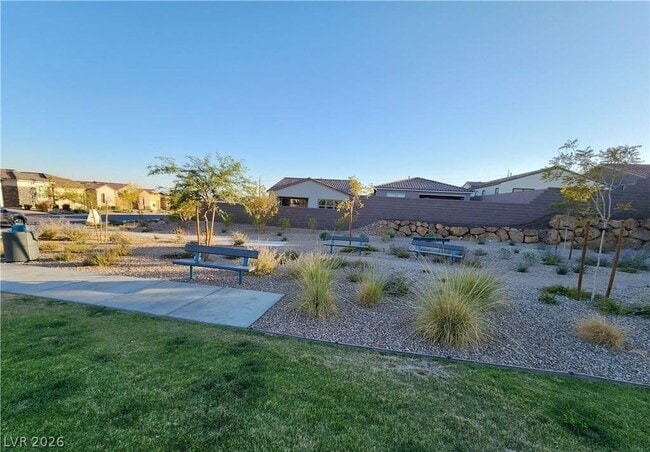 Building Photo - 130 Nine Mile Creek Dr