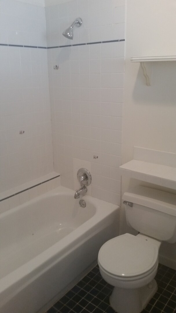 Building Photo - 4BD 2BA House in Poway