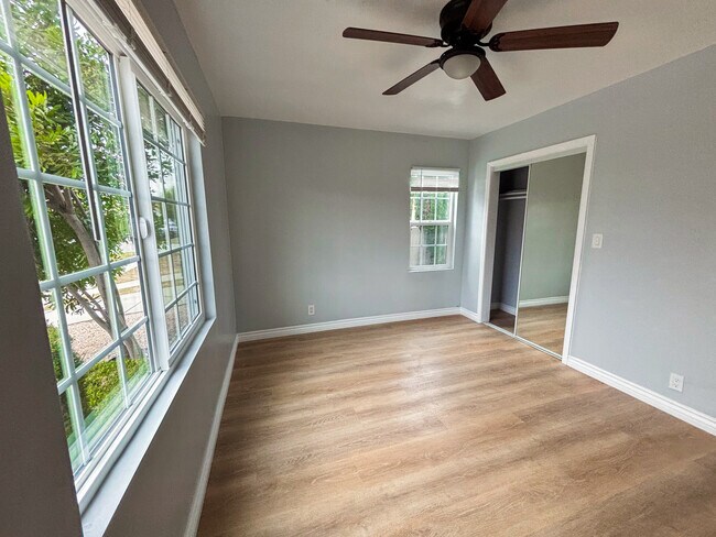 Bedroom - 10506 Haas Ave