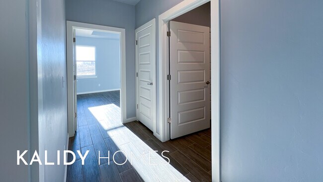 Building Photo - 218 Olde Ml Ct