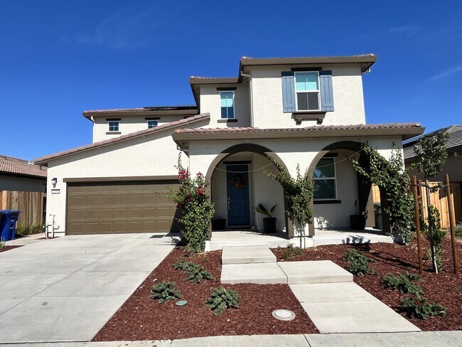 Building Photo - 2133 Verde Ranch Rd