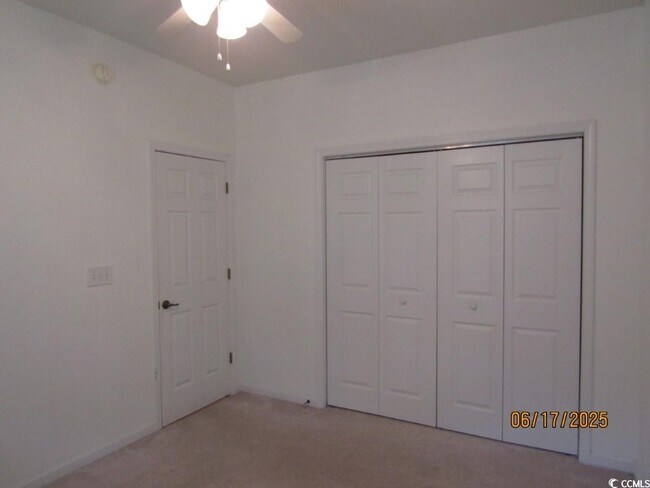 Building Photo - 4400 Turtle Ln