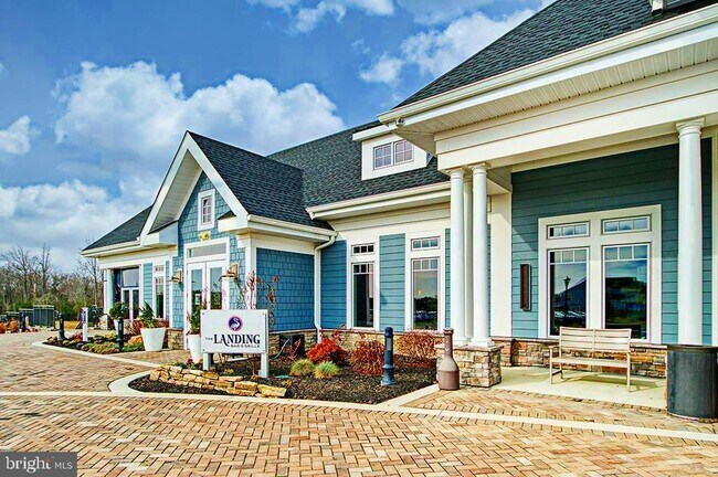 Building Photo - 34238 Graham Cir