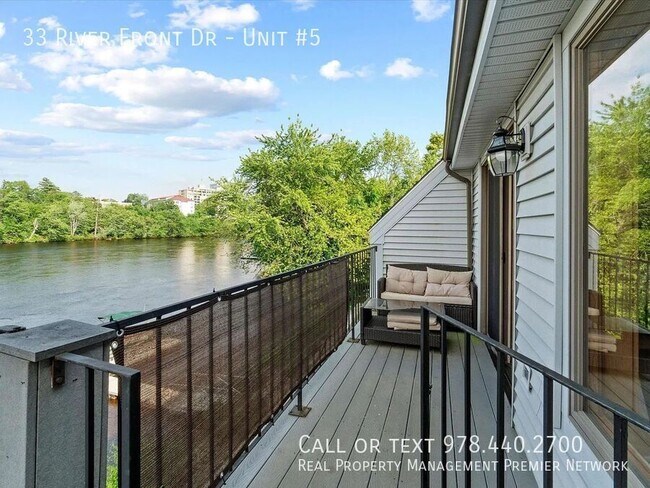 Building Photo - 33 River Front Dr