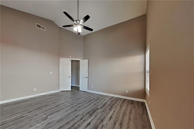 Building Photo - 41 Ludwick Ln