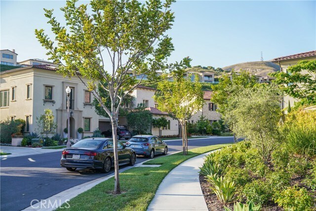 Building Photo - 111 Great Oak