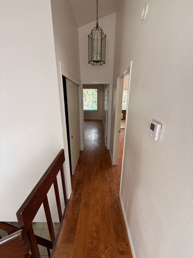 Building Photo - Charming 3-Bedroom, 2-Bathroom Home in the...