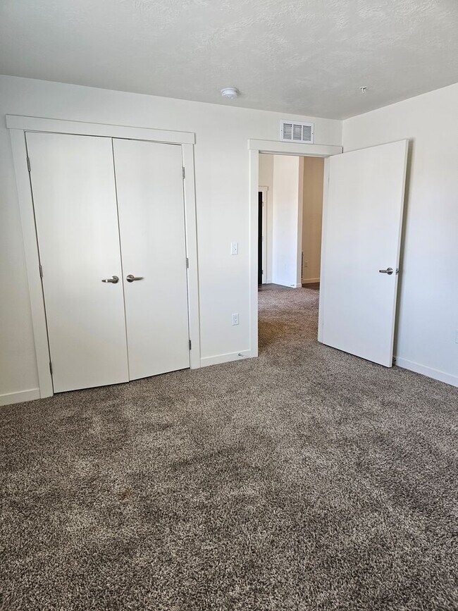 Building Photo - 2707 Blackfoot Ln