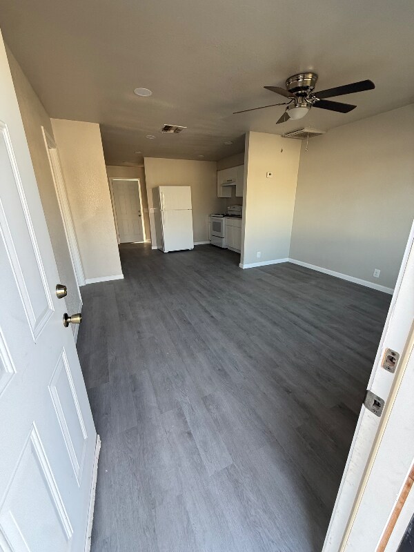 Building Photo - 101 E California St