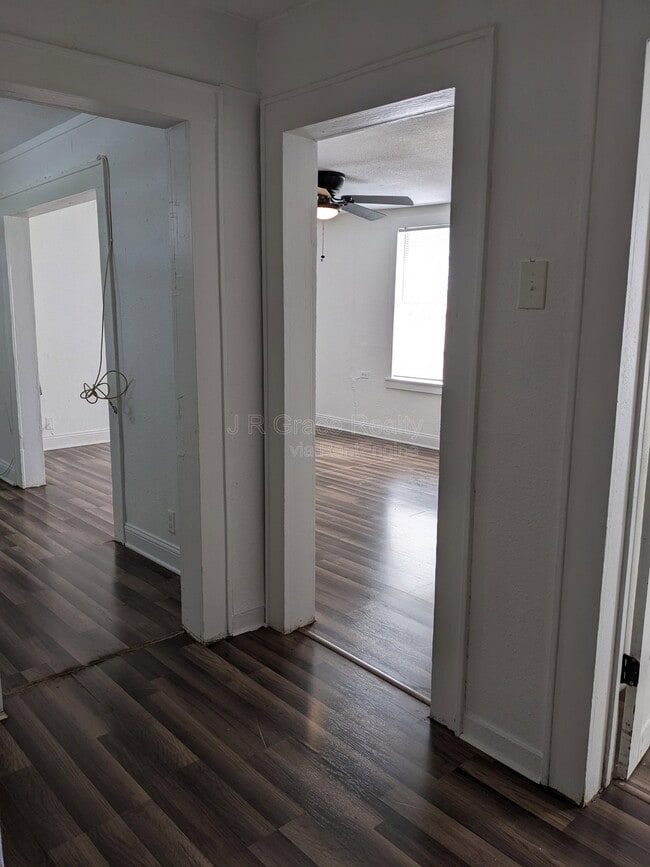 Building Photo - 1320 Harrison Ave