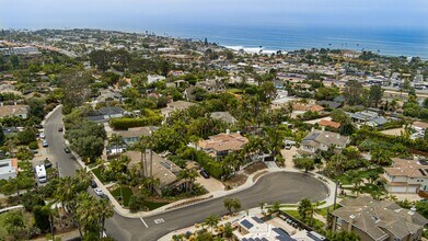 Building Photo - Resort-Style Encinitas Estate with Pool UNFURNISHED