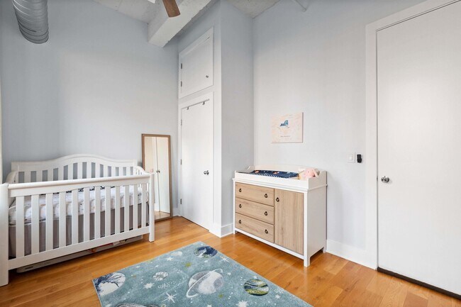 Building Photo - 325 Palisade Ave